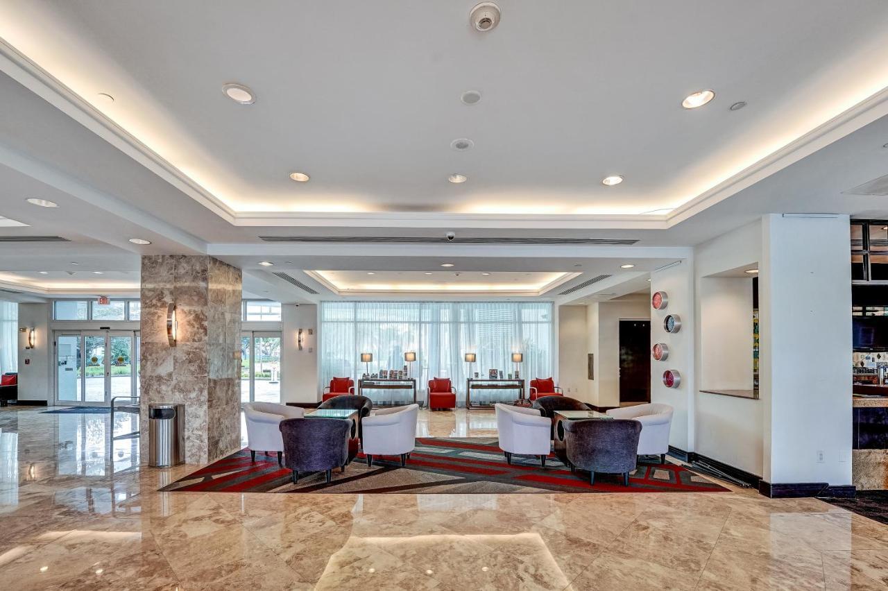 Waterview Condo- Spacious 2 Bedroom - Central - Steps To Beach 劳德代尔堡 外观 照片